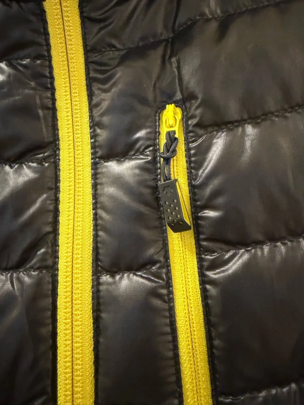 Descente Black Puffer Jacket with Yellow Zip Accents - Picture 5 of 12